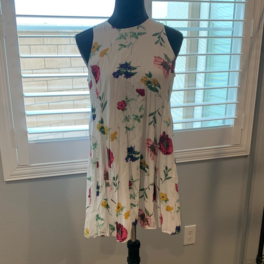 Vibrant ON Floral Sleeveless Dress